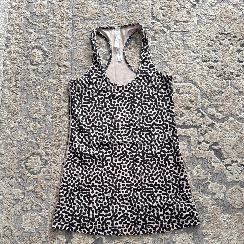 3/$25

Leopard Lululemon Print Tank Top